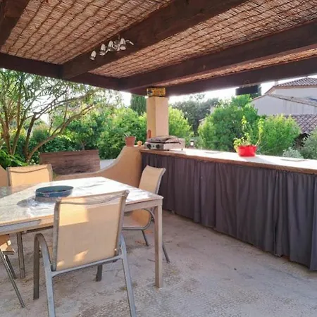 Maison Familiale *